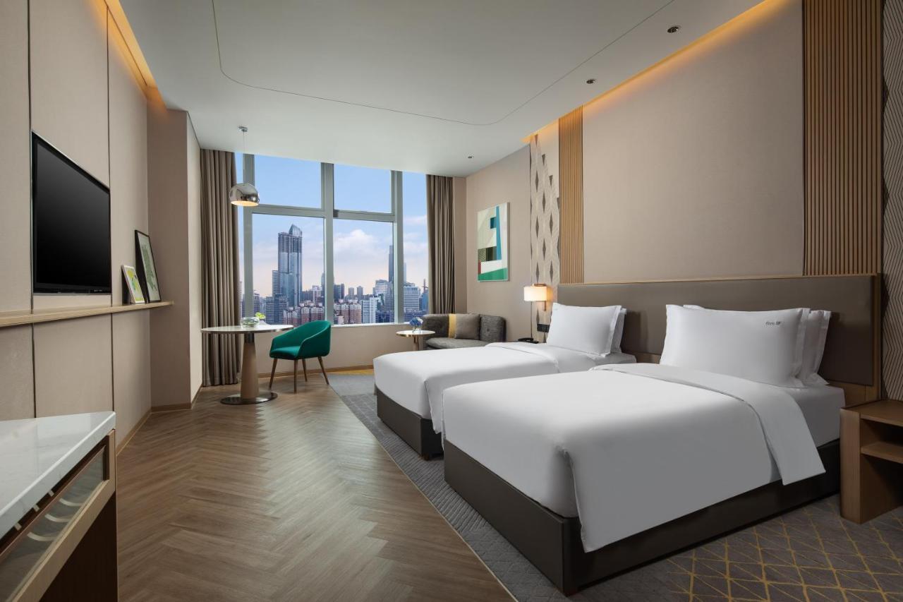 Holiday Inn Wuxi Central Station By Ihg Exterior foto